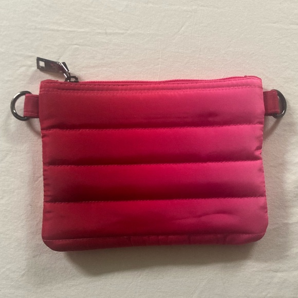 NWOT Ombré Magenta Pouch - Picture 3 of 12
